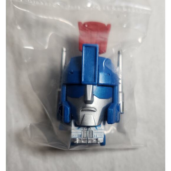 Transformers Ultra Magnus Alt-Modes Series 1 Action Figure Open Box - Picture 2 of 5